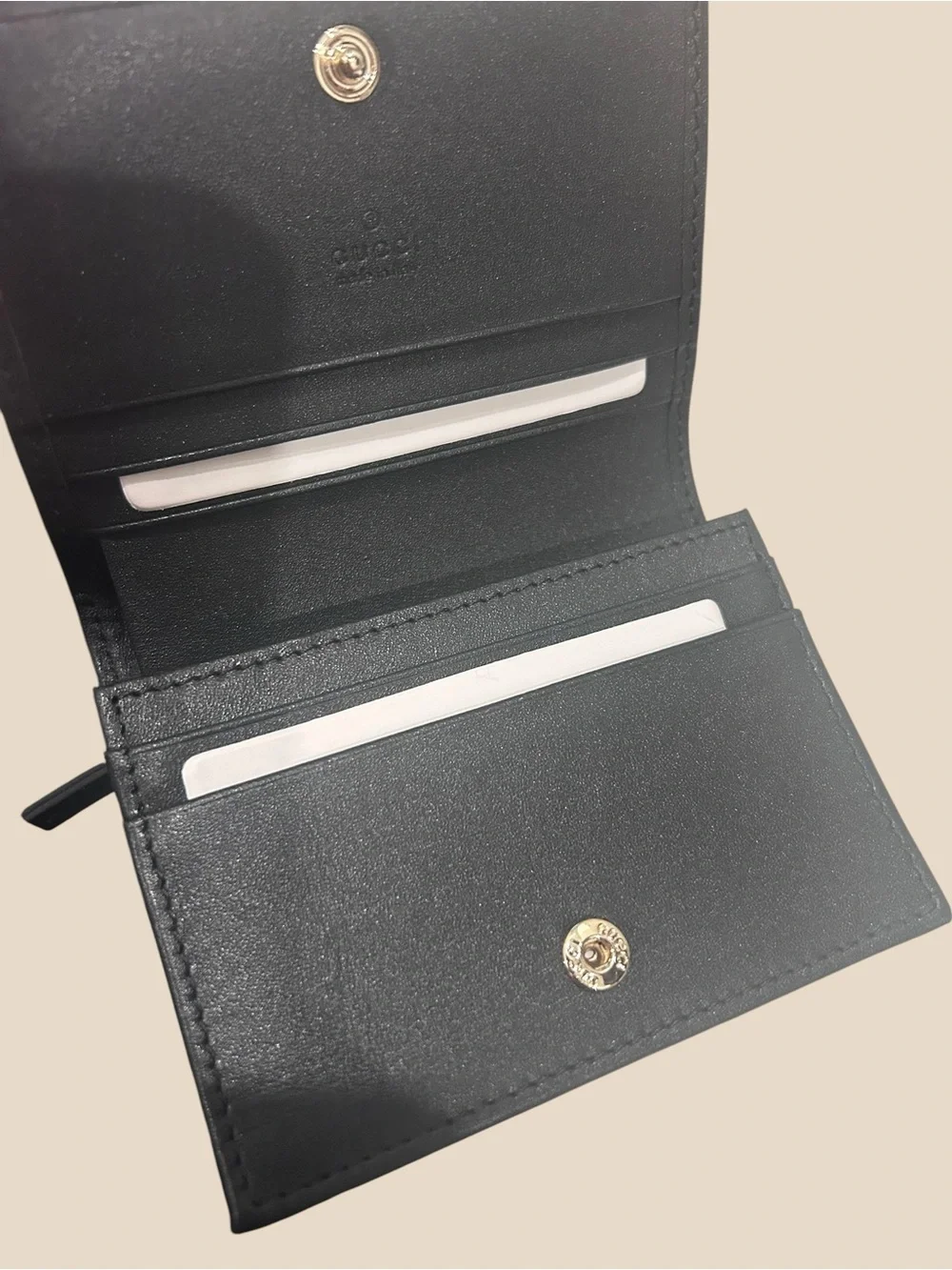 Gucci GG Supreme Horsebit Card Case and Wallet in Beige and Black - Picture 6 of 8